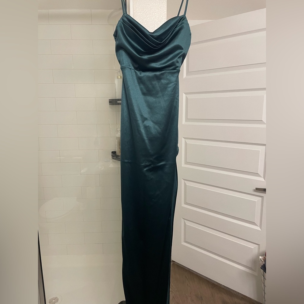 Elegant Deep Green Evening Gown